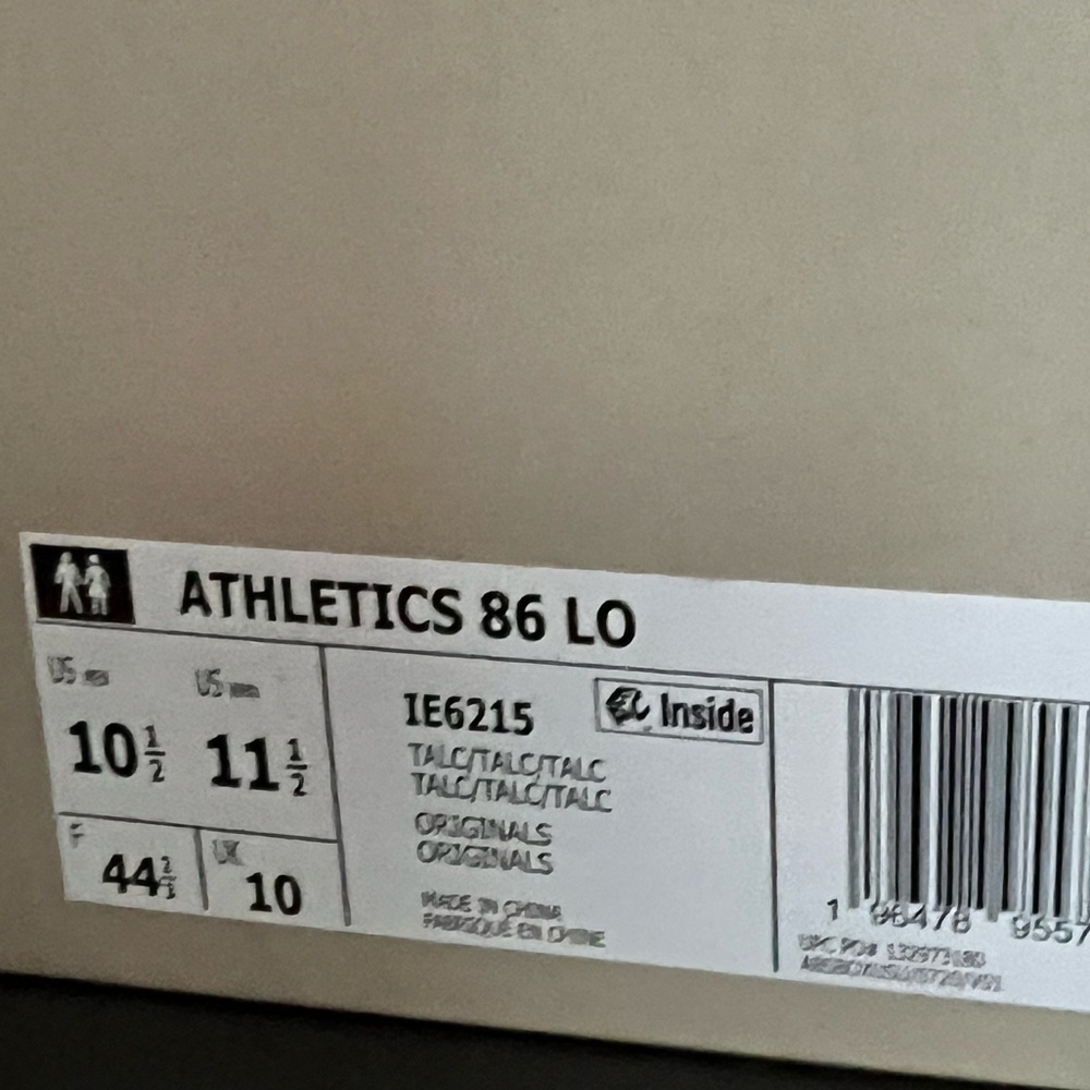 ADIDAS  X FEAR OF GOD “ Talc “ 

 - 86  “ Low “

 - w/ Extra Laces - Picture 4 of 15
